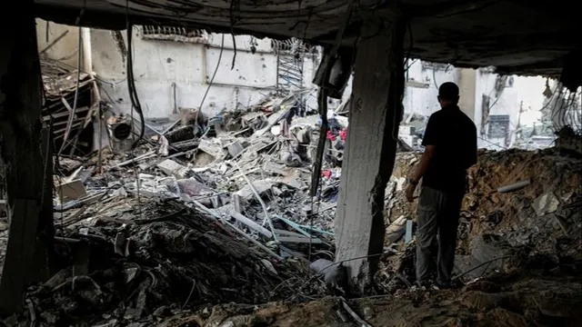 Israeli airstrike on Gaza City kills five, targets senior Hamas member Ali al-Omari
