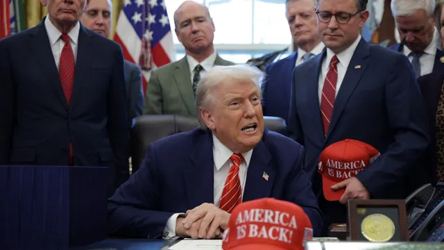 Republicans fear Senate majority loss amid midterm challenges