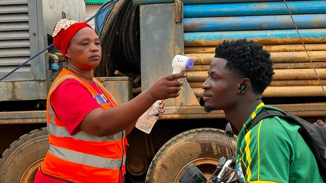 Virunga National Park sets up health checkpoints to fight Ebola outbreak