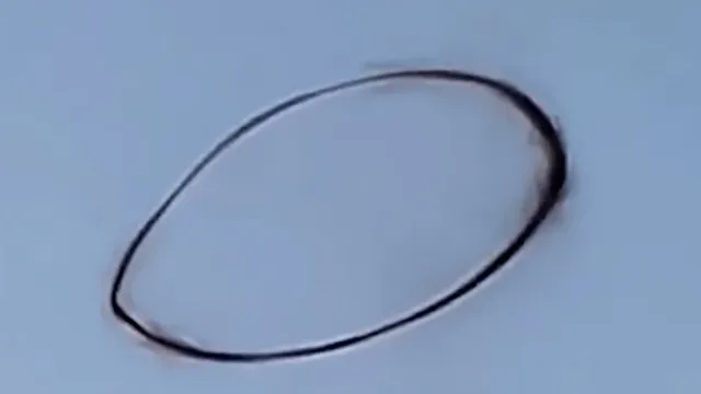 Motorcyclist captures bizarre black ring phenomenon in Kansas