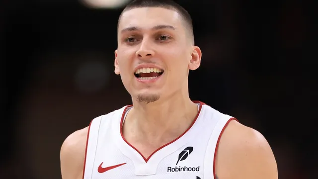 Tyler Herro returns to the court for Miami Heat's pivotal matchup