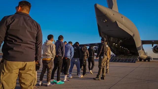 Supreme Court allows swift deportations despite due process concerns