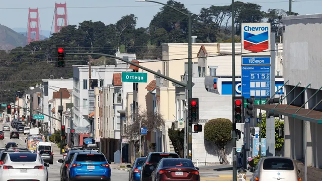 Californians face gas price crisis as Mahan calls for tax suspension