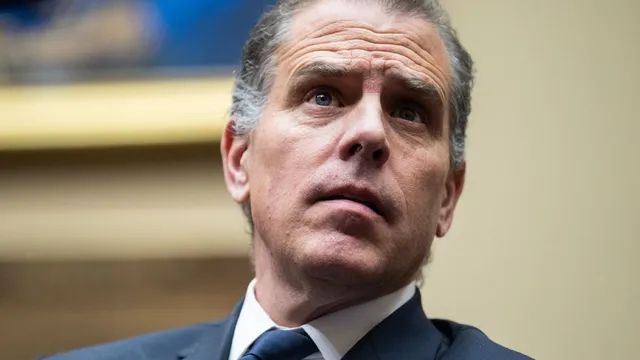Dana Carvey's Church Lady mocks Gaetz and Hunter Biden on SNL