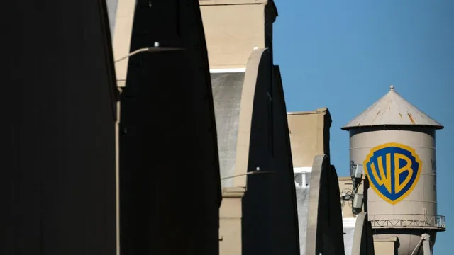 Paramount makes aggressive bid for Warner Bros. in cable asset battle