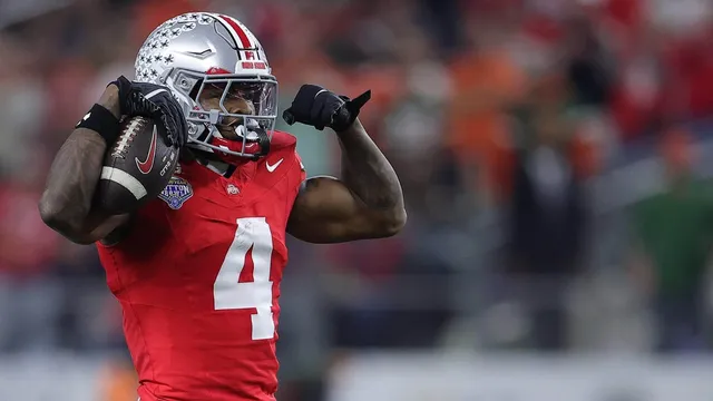 Ohio State and Notre Dame lead competitive national championship odds