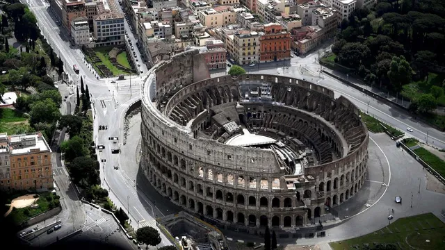 Controversy erupts over gladiator experience at Rome's Colosseum