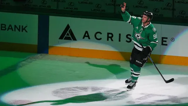 Mikko Rantanen leads Dallas Stars to overtime victory over Boston Bruins