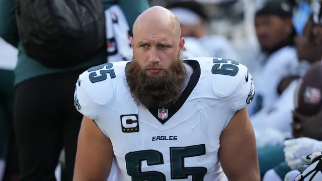Lane Johnson avoids surgery, aiming for a speedy recovery