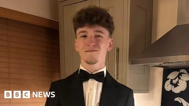Student dies from meningitis outbreak in Reading