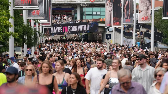Taylor Swift Fans Gather at Wembley Stadium for Final European Shows