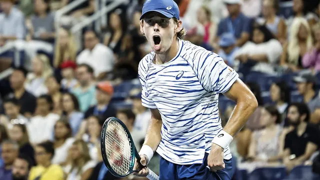 De Minaur and Thompson clash for US Open quarter-final spot