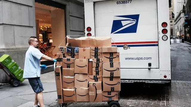 Amazon may end USPS partnership amid shipping network plans