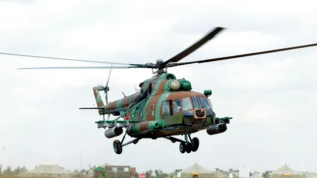 Russian Mi-8 helicopter briefly enters Polish airspace near Kaliningrad, Poland says