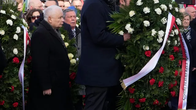 Russians disrupt Poland's commemoration of president's tragic plane crash