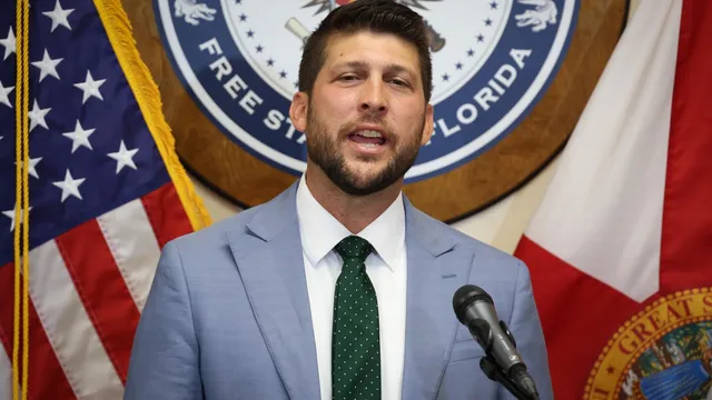 Florida attorney general demands suspension of the Rooney Rule