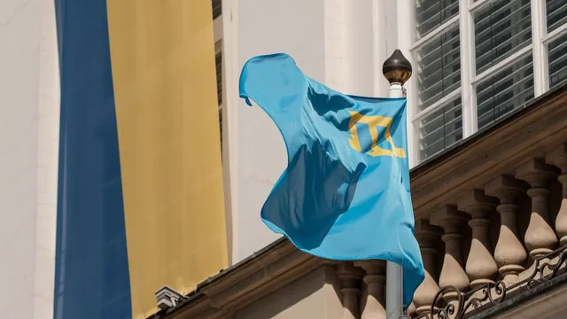 Ukraine issues emergency guide for Crimea residents amid ongoing conflict