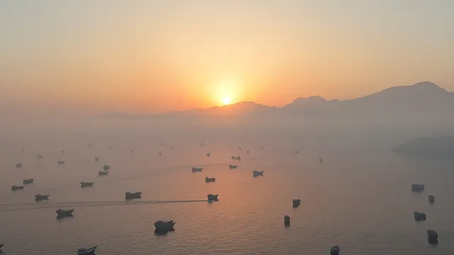 US military struggles to secure maritime traffic in the Strait of Hormuz