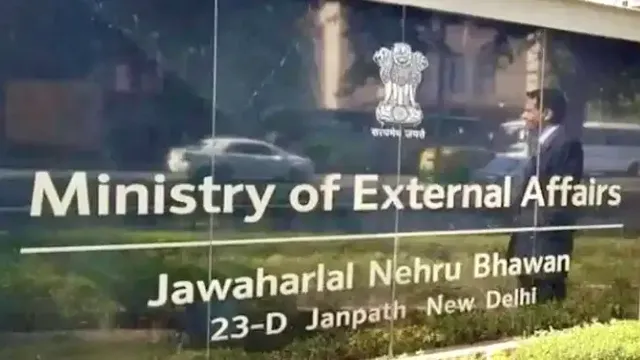 India's Ministry of External Affairs warns citizens against joining Russian armed forces