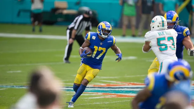 Robert Woods becomes Rams' new assistant wide receivers coach