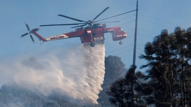 Pilot and crew member die in Utah firefighting helicopter crash