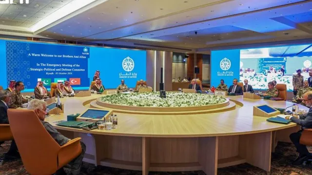Top officials from Saudi Arabia, Turkey, and Pakistan meet Iranian leaders in Tehran for talks