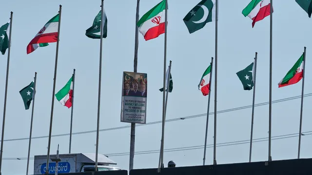 US and Iran agree on roadmap for peace deal amid ongoing tensions