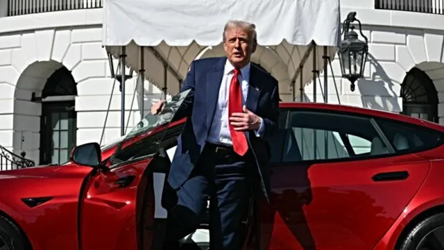 President Trump Approves New US Fuel Economy Standards, Reversing Biden's Electric Vehicle Rules