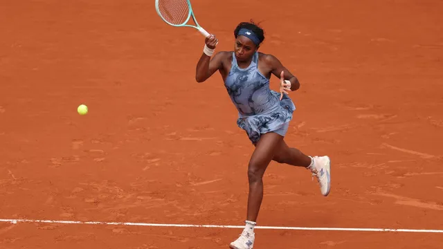 Coco Gauff hilariously forgets her rackets at French Open