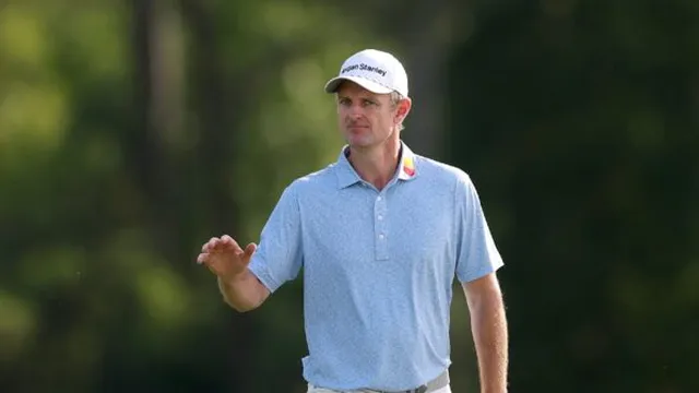 Justin Rose holds narrow lead at the Masters