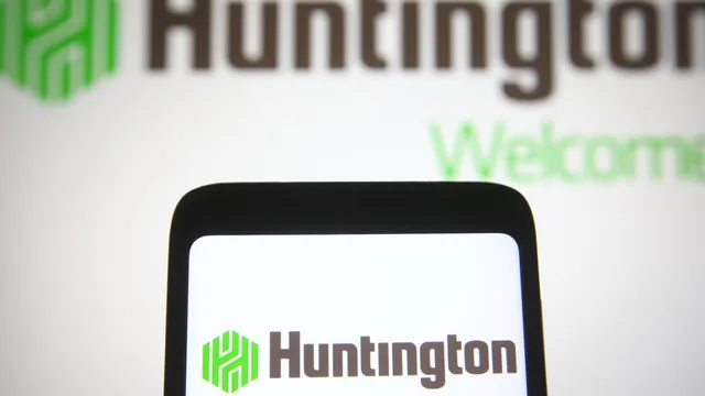 Huntington Bancshares embraces AI transformation under CFO's leadership