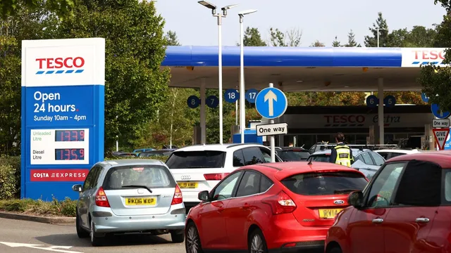 Panic buying fuel drives up prices amid Middle East conflict