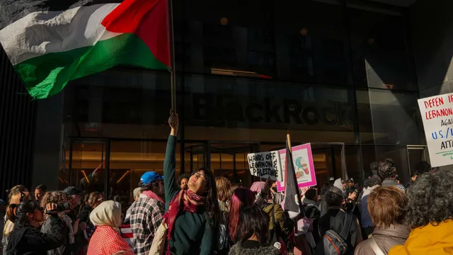 Sami Hamdi detained over pro-Palestine advocacy during US speaking tour