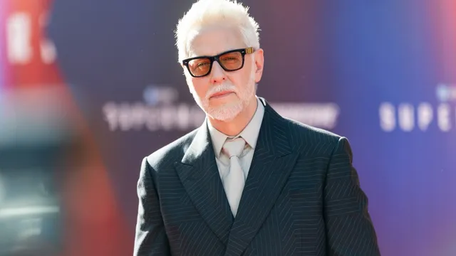 White House condemns fabricated rumors about Trump's health crisis