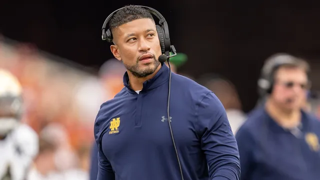 Notre Dame drops in rankings despite dominating win over Stanford