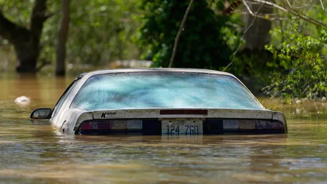 Flooding causes devastating fatalities in Kentucky