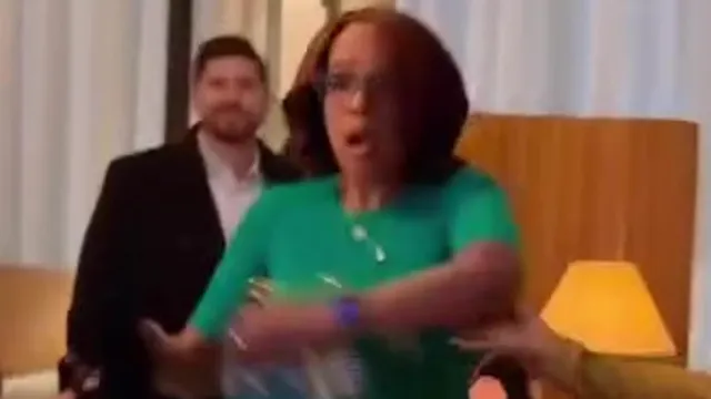 Lauren Sánchez exposes planner behind Gayle King's surprise birthday bash