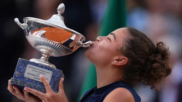 Jasmine Paolini achieves historic win by claiming Italian Open titles