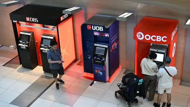 UOB and OCBC bank shares soar to record highs amid market shifts