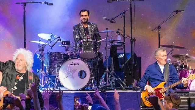 Ringo Starr and All-Starr Band perform hits on tour