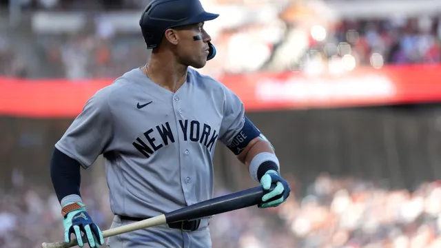 Yankees dominate Giants in Opening Day shutout