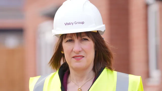 Rachel Reeves investigated for excessive expenses at banking job