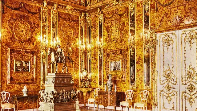 Expert discovers hidden Nazi treasure cache in Germany