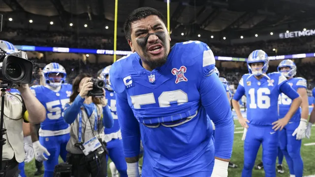 Jaguars cut Johnny Mundt after disappointing season