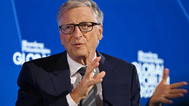 Bill Gates urges US government to regulate artificial intelligence development