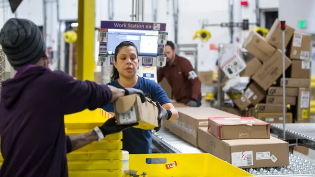 Amazon prepares to lay off thousands of workers amid restructuring