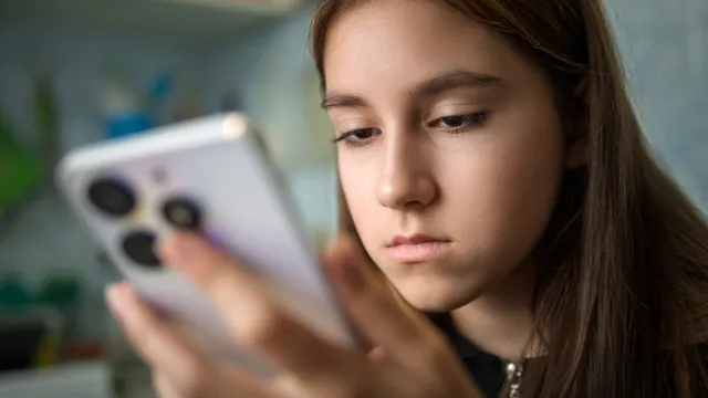 Tennessee suspends driving licenses for teenage bullies