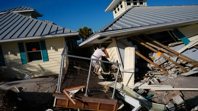Government cuts off vital satellite data for hurricane forecasts