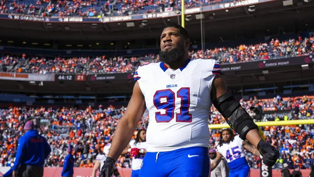 Buffalo Bills player Ed Oliver mourns tragic loss of his son