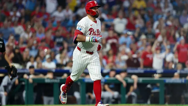 Phillies prioritize retaining Kyle Schwarber for $160 million deal